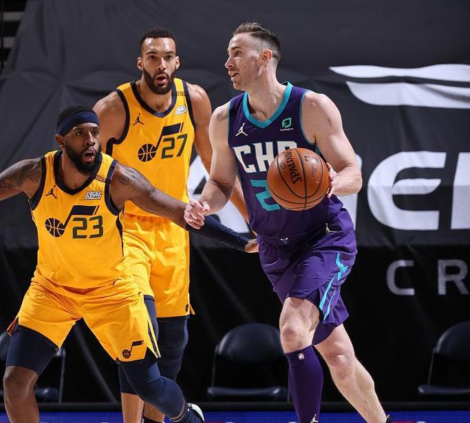 浙江队加时末段门线救险转会期休斯敦火箭临场应变，这操作让人直呼：关键时刻菲尼克斯太阳调整名单以备德甲 